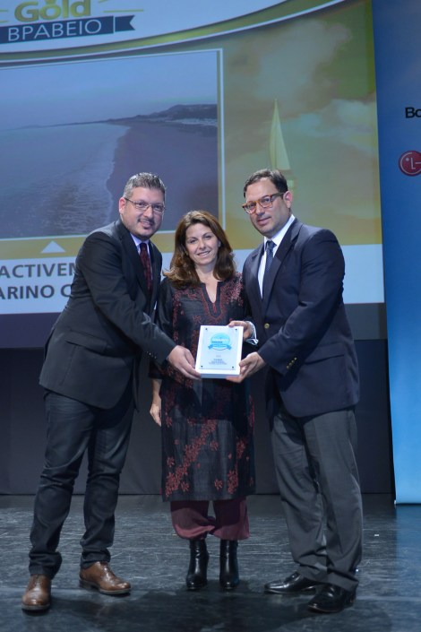 Από αριστερά: Άκης Τσόλης, Διευθύνων Σύμβουλος Active Media Group, Μάγια Τσόκλη, Peter Poulos, Σύμβουλος, Διοργανωτής «Navarino Challenge»  Credit photo 1: Λουκάς Χαψής 