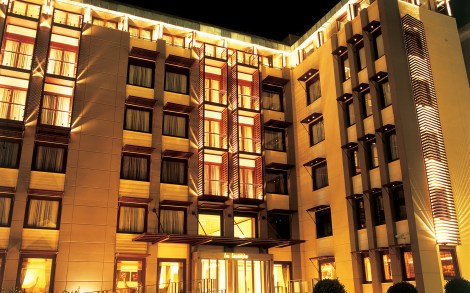 Domotel-Les-Lazaristes-Night